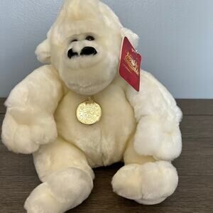 TB Toy Trading CO. Joyable Huggable Limited‎ Edition White Gorilla W/ Hang Tag